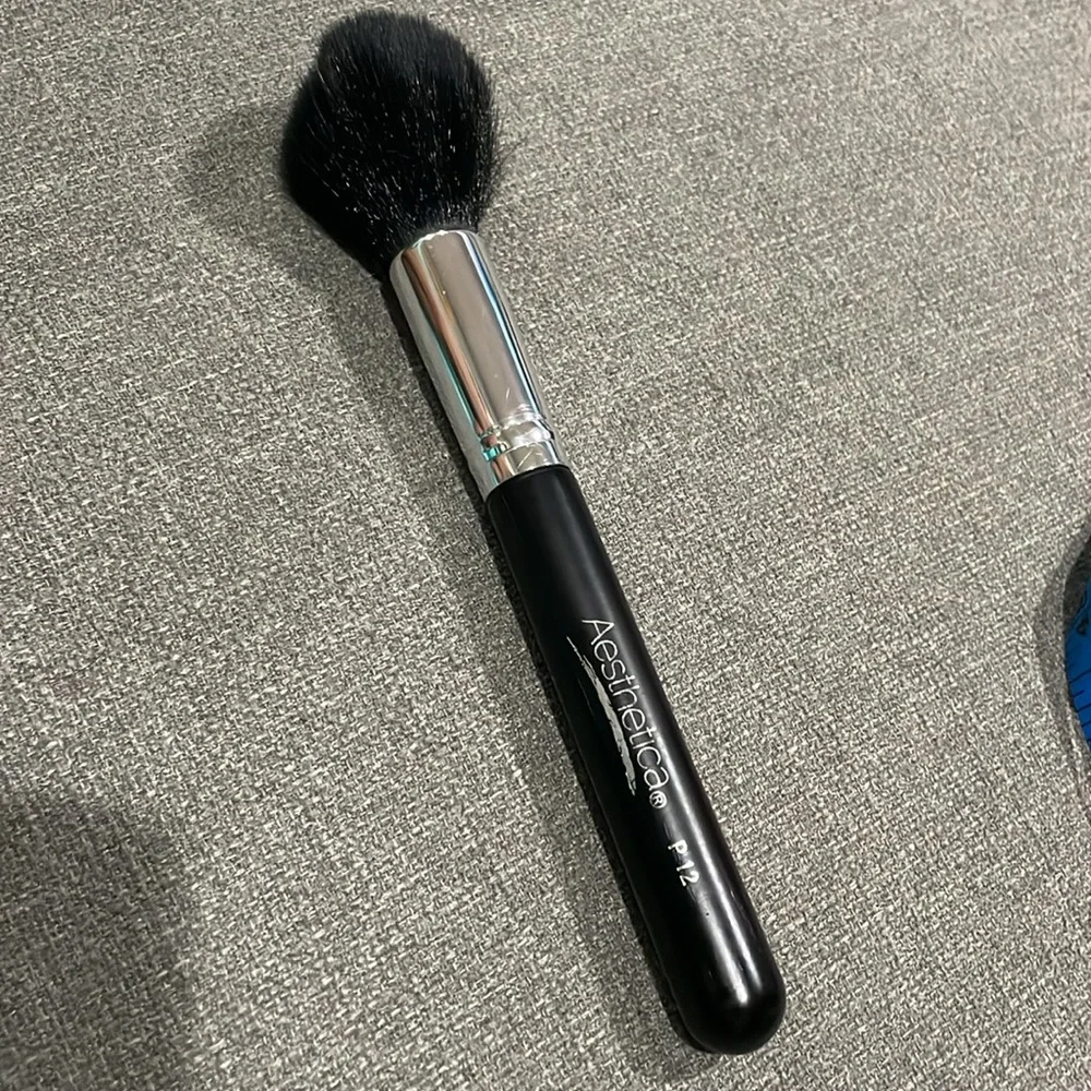 Aesthetica - P12 Powder Makeup Brush - Picture 4 of 5